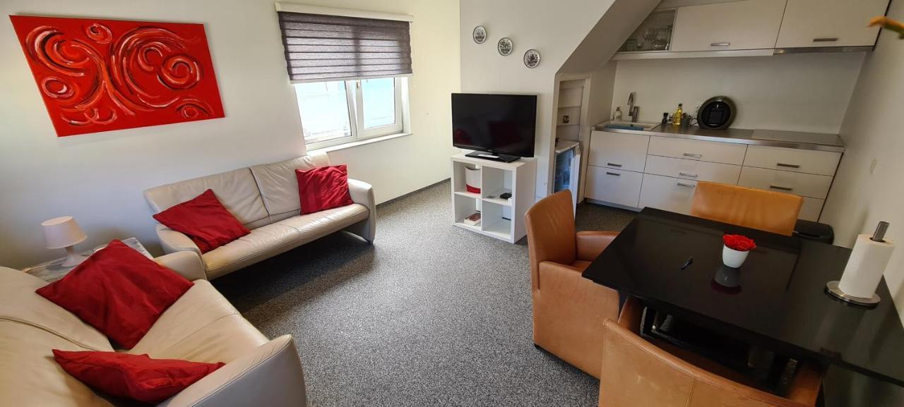 Roos Guesthouse Holiday Appartements Valkenburg aan de Geul Exteriér fotografie